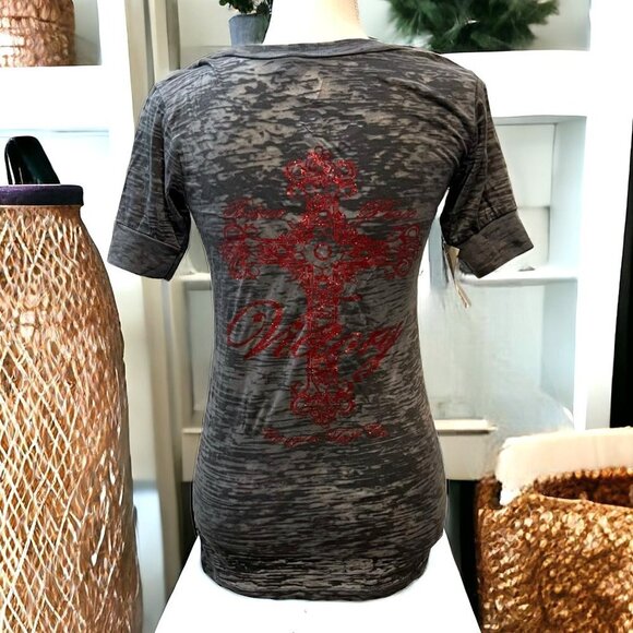LAST ONE! Cowgirl Tuff‎ Gray Burn Out Victory Cross V Neck Western T Shirt NWT - Picture 4 of 10